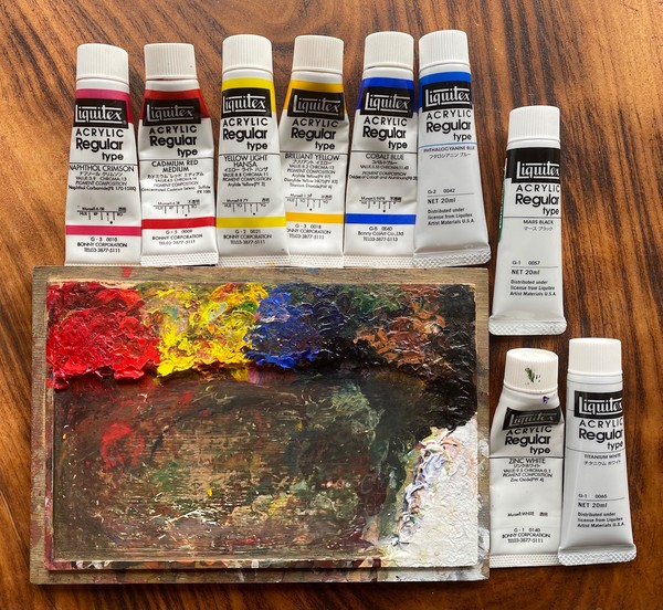 講師(三宅)が実際に使用している、基本3原色(+白黒)絵具